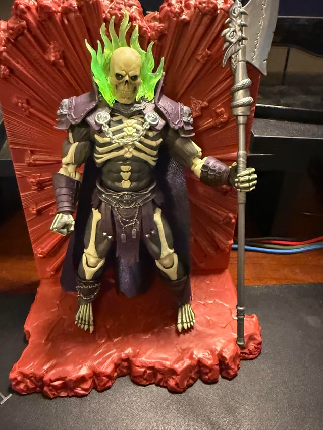 Chronicles scare glow v0 etxgealit4lg1