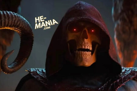 “HE WAS DEEPLY INSECURE.” Director Travis Knight talks the traits of SKELETOR, Jared Leto’s fandom and why it was important for Leto to be on set.
